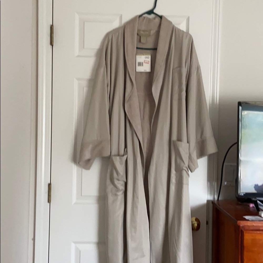 COPY - Claiborne One Size Robe for men